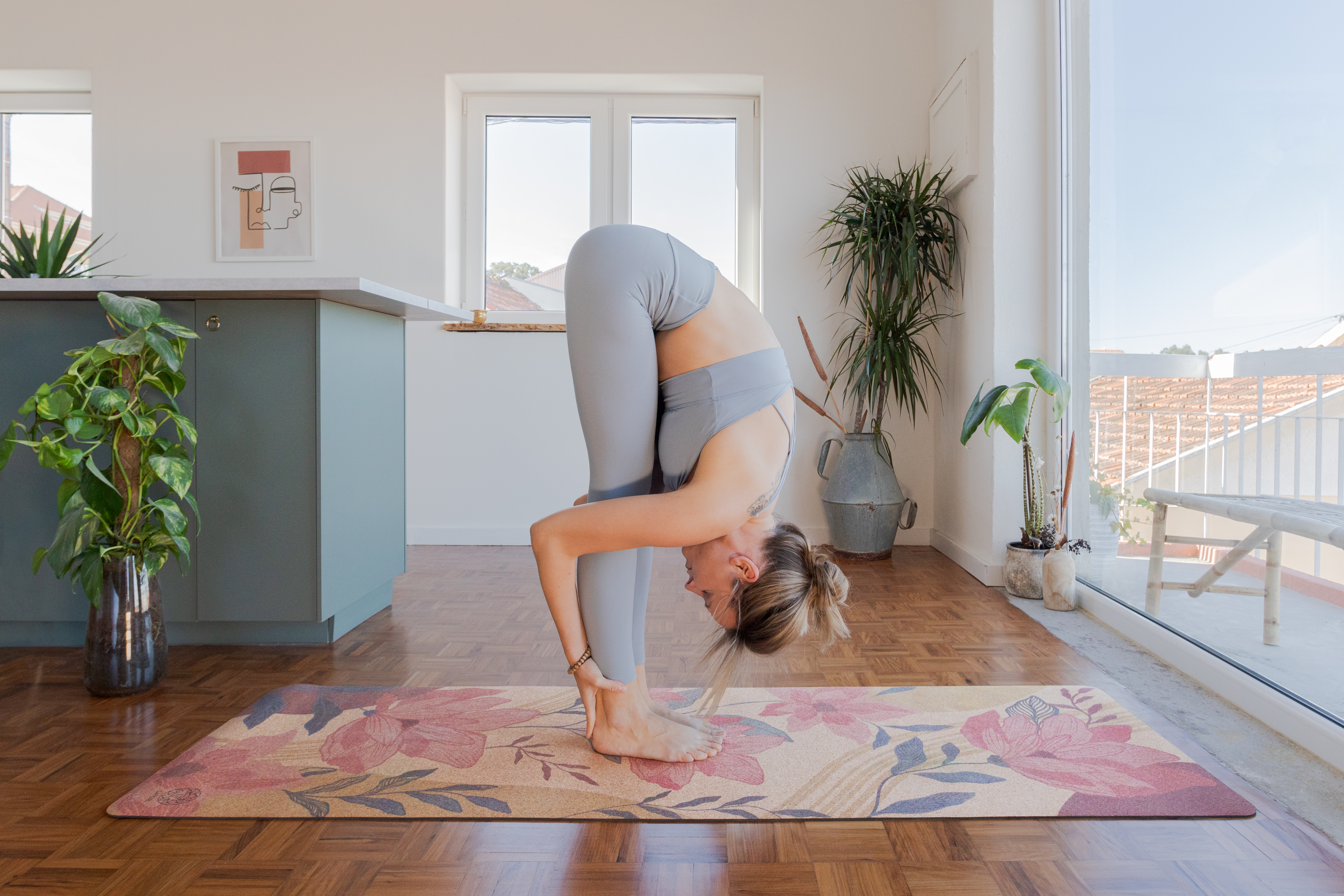 Why Is A Cork Yoga Mat Perfect For Your Yoga Practice? - Satori Concept 
